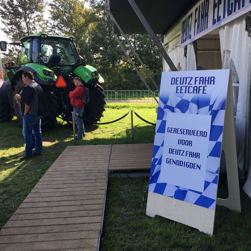 Specials Stand